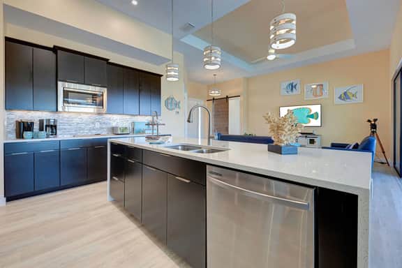 Blue Bayou - Image 5